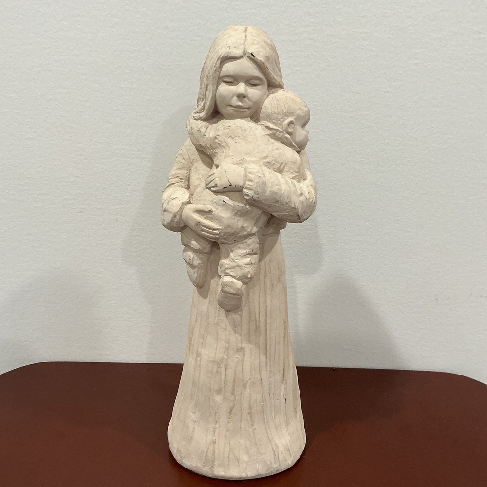 Vintage 1992 Austin Sculpture Mom's Joy Dee Crowley Mother Baby Figurine‎ 12"